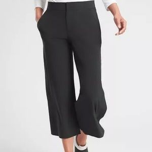 Athleta Tribeca Crop Wide Leg Travel Pants Size 0